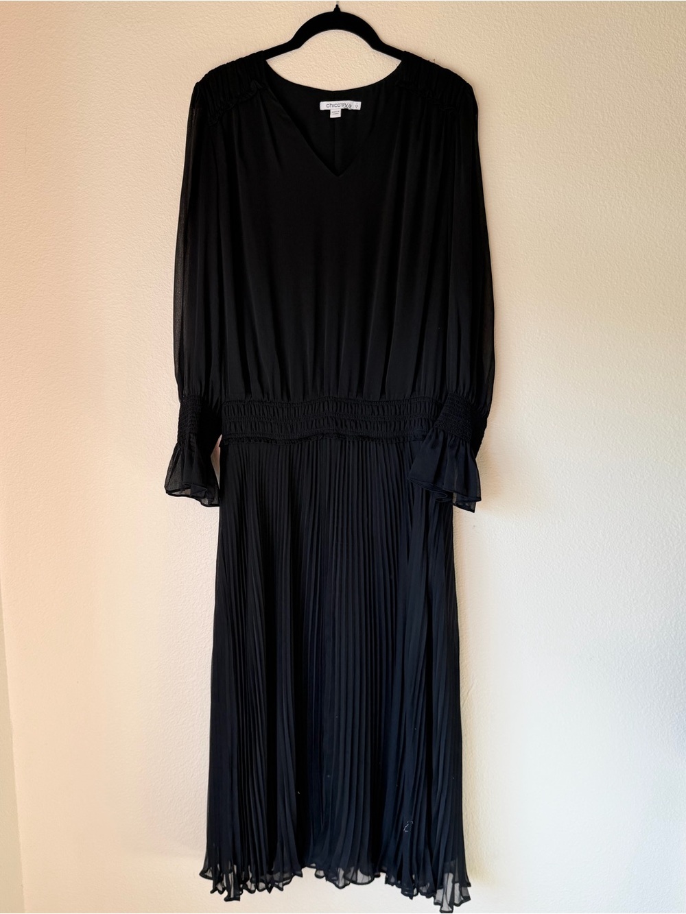 Chico’s Black Pleated Long Sleeve Midi Dress, Size Small